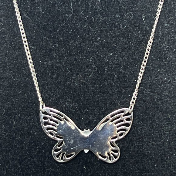 Silver Tone Curb Chain Necklace With Abalone Butterfly Pendant (4296) - Picture 3 of 7